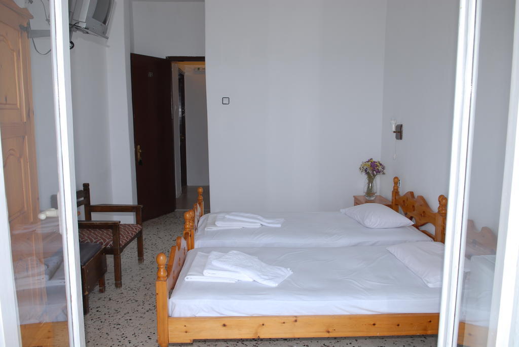 Hotel Camping Agiannis Makrygialos Rum bild