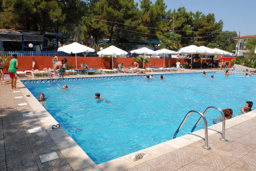 Hotel Camping Agiannis Makrygialos Exteriör bild