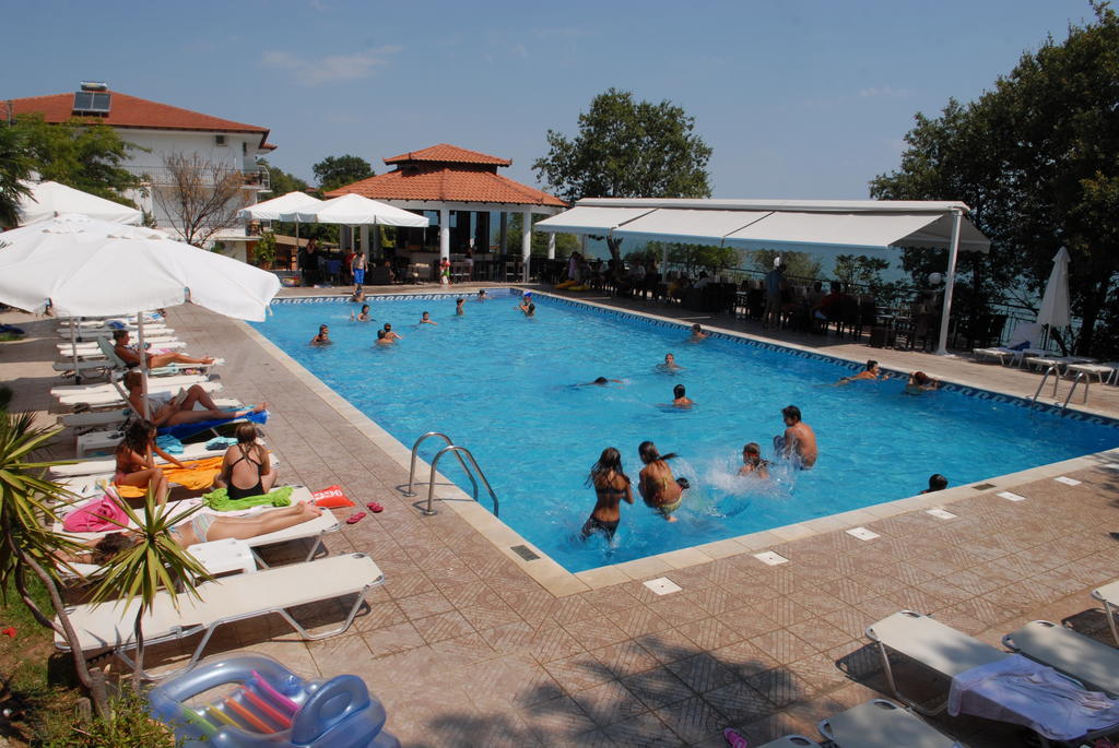 Hotel Camping Agiannis Makrygialos Exteriör bild