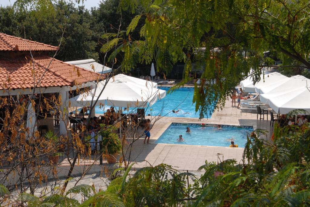 Hotel Camping Agiannis Makrygialos Exteriör bild
